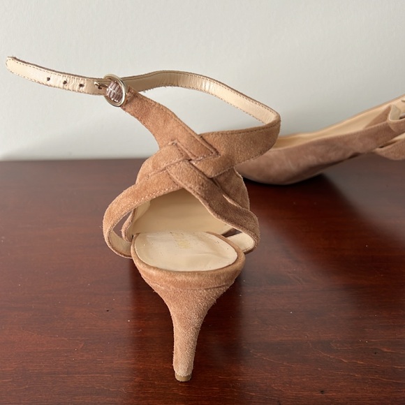 NINE WEST SUEDE ANKLE HEEL - Picture 6 of 8